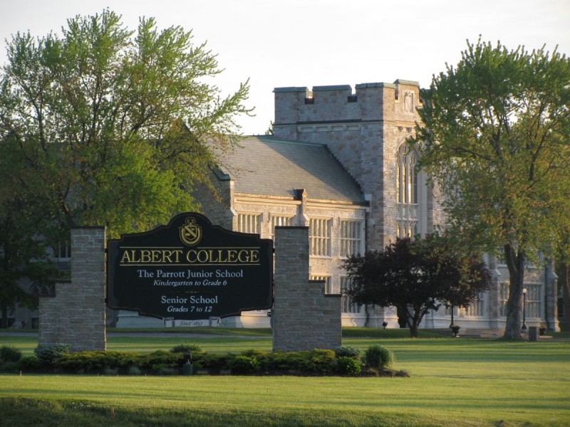 kanada-cornerstone-college