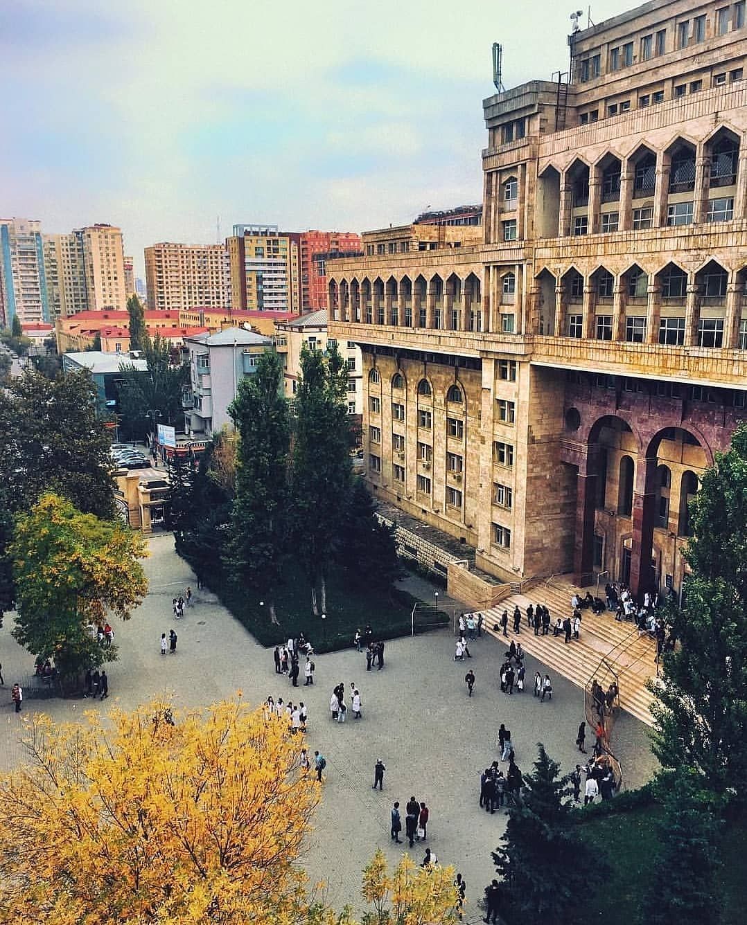 azerbaycan-universite-fiyatlari-2023