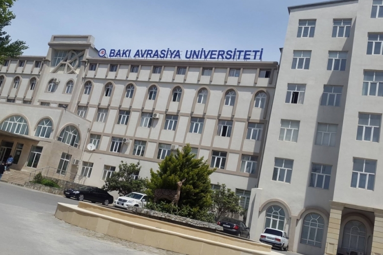 baku-ozel-universiteler