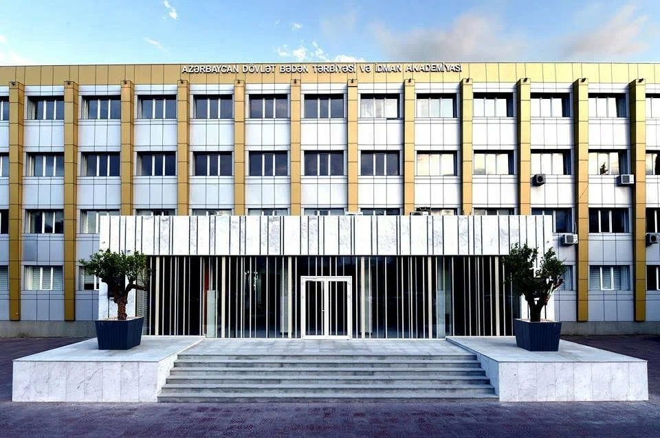 azerbaycan-idman-universitesi